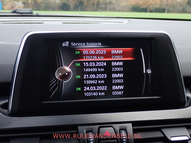 BMW 2 Serie Active Tourer 225XE M-PAKKET SHADOWLINE 94%SOH SPORTLEER KEYLESS NAVI