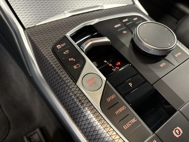 BMW 3 Serie Touring 320e M-SPORT PRO | HEAD-UP | 360 CAMERA | LASER LED | HIFI AUDIO