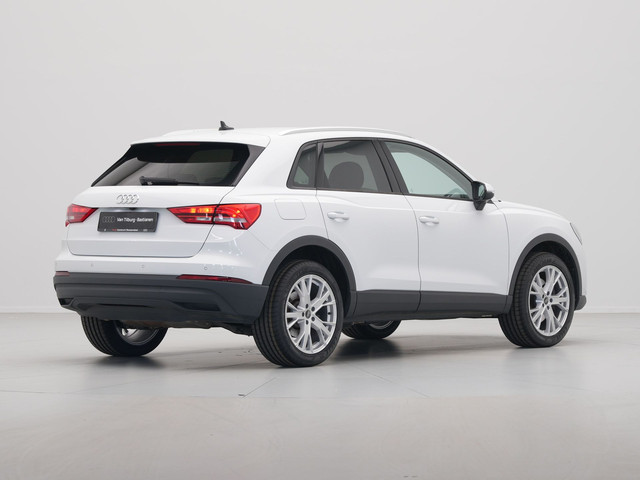 Audi Q3 45 TFSI e 245pk S-Tronic edition Navi Camera Stoelverwarming Carplay Side Assist 21