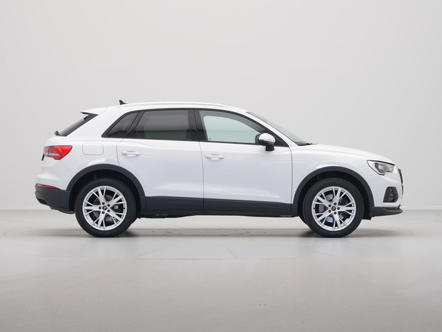 Audi Q3 45 TFSI e 245pk S-Tronic edition Navi Camera Stoelverwarming Carplay Side Assist 21
