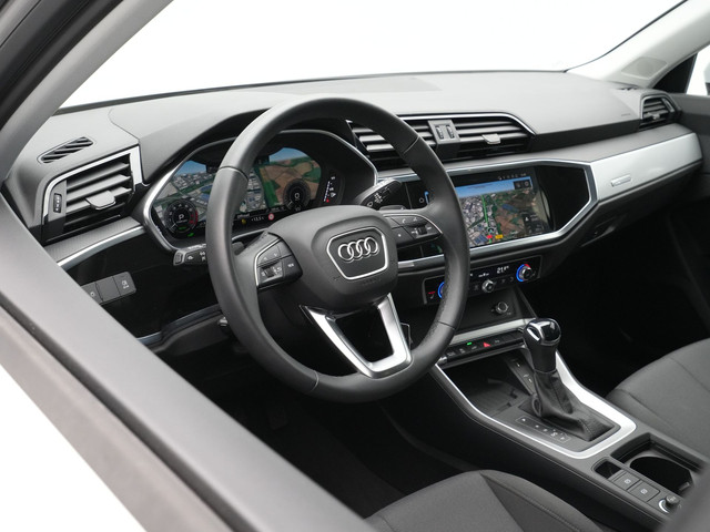 Audi Q3 45 TFSI e 245pk S-Tronic edition Navi Camera Stoelverwarming Carplay Side Assist 21