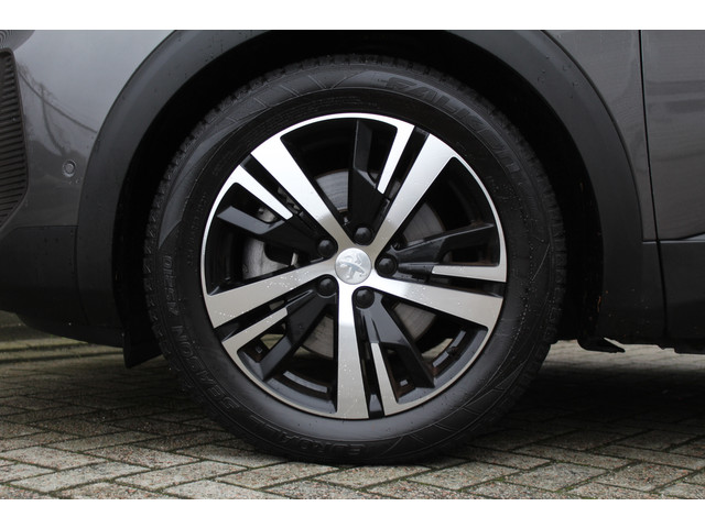 Peugeot 3008 1.6 HYbrid 225 GT | Nachtzicht | Panoramadak | Trekhaak | Navigatie | Camera | BLIS