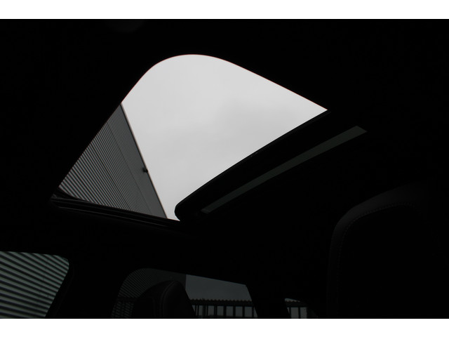 Peugeot 3008 1.6 HYbrid 225 GT | Nachtzicht | Panoramadak | Trekhaak | Navigatie | Camera | BLIS