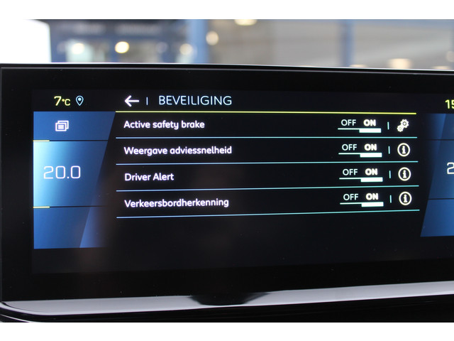 Peugeot 3008 1.6 HYbrid 225 GT | Nachtzicht | Panoramadak | Trekhaak | Navigatie | Camera | BLIS