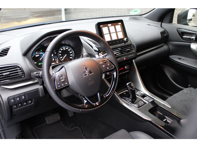 Mitsubishi Eclipse Cross 2.4 PHEV Black Edition Automaat, Navigatie, Cruise Climate control, Apple carplay Android auto, 360 Camera, Audio Bluetooth DAB
