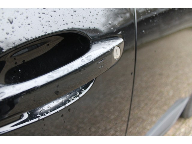 Peugeot 3008 1.6 HYbrid4 300 GT | Trekhaak | Focal | Camera | Leder | Navigatie | Adaptieve cruise