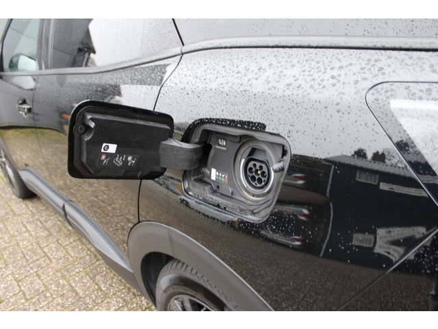Peugeot 3008 1.6 HYbrid4 300 GT | Trekhaak | Focal | Camera | Leder | Navigatie | Adaptieve cruise