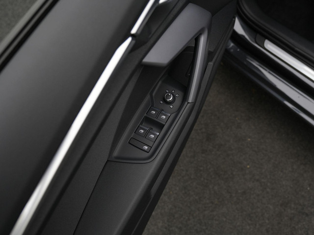 Audi A3 Sportback 40 TFSI e 204 pk S-tronic Advanced edition | Achteruitrijcamera | Navigatie | Stoelverwarming | Adaptive Cruise