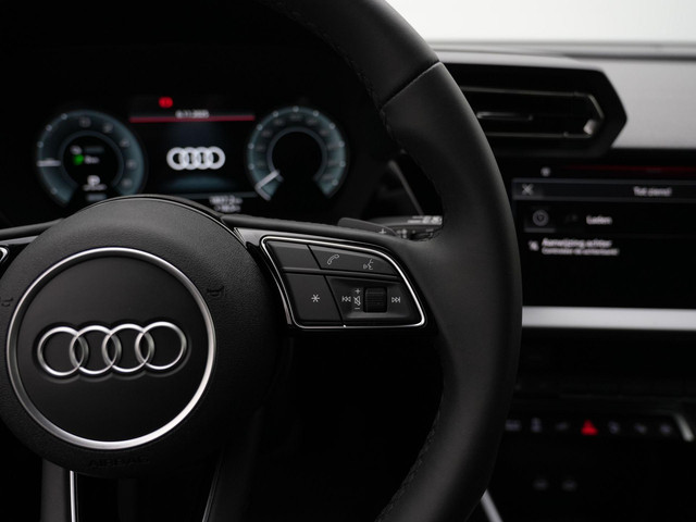 Audi A3 Sportback 40 TFSI e 204 pk S-tronic Advanced edition | Achteruitrijcamera | Navigatie | Stoelverwarming | Adaptive Cruise