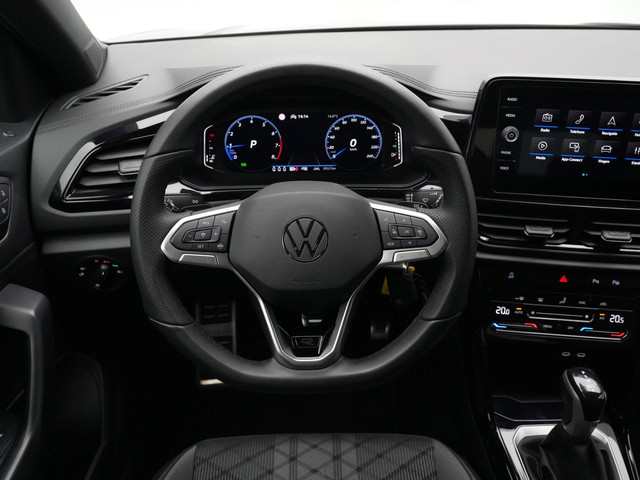 Volkswagen T-Roc 1.5 TSI 150 pk DSG R-Line | IQ Light | Parkeersensoren voor achter | Adaptive Cruise | Carplay