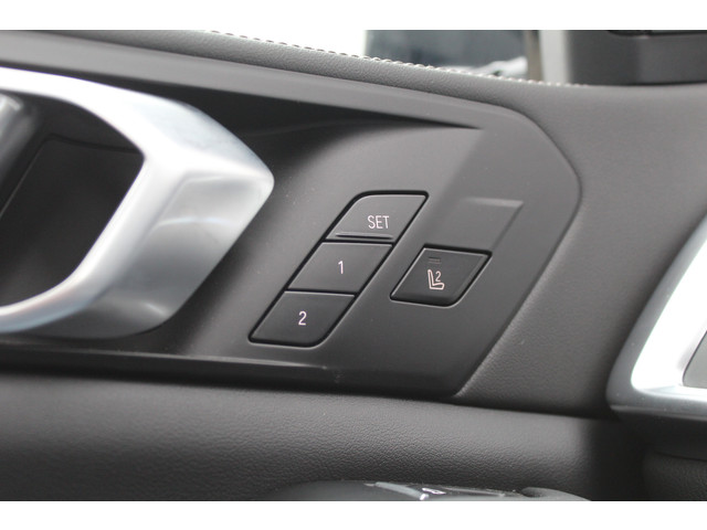 BMW X5 xDrive50e M-Sport | Panoramadak | Luchtvering | Harman Kardon | Iconic Glow | Trekhaak