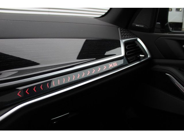 BMW X5 xDrive50e M-Sport | Panoramadak | Luchtvering | Harman Kardon | Iconic Glow | Trekhaak