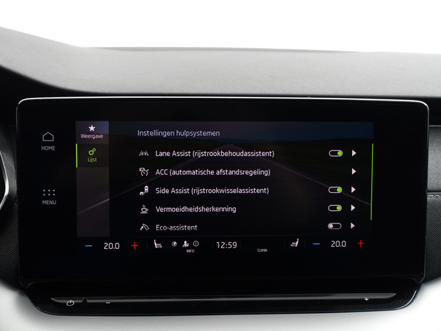 Skoda Octavia Combi 1.0 e-TSI Business Edition Plus Aut- Dynamic Select, Camera, Lane Assist, Sfeerverlichting, CarPlay, Android Auto, Stoelve