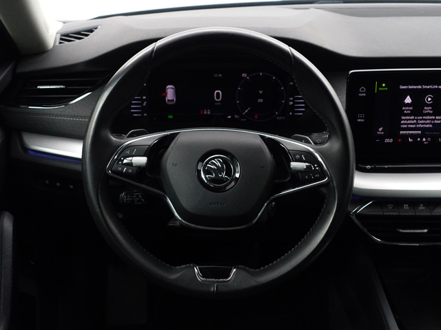 Skoda Octavia Combi 1.0 e-TSI Business Edition Plus Aut- Dynamic Select, Camera, Lane Assist, Sfeerverlichting, CarPlay, Android Auto, Stoelve