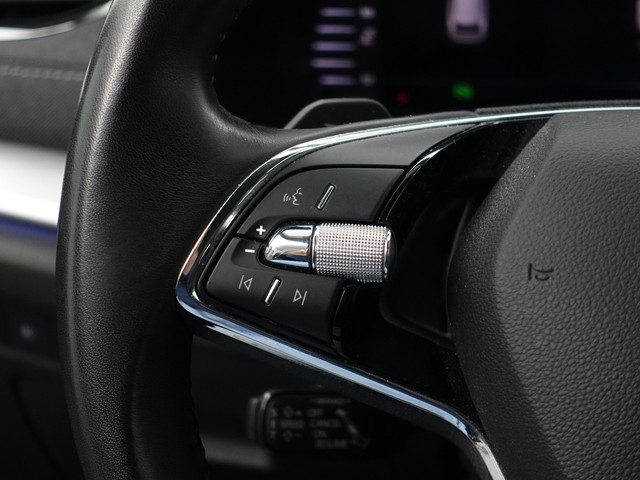 Skoda Octavia Combi 1.0 e-TSI Business Edition Plus Aut- Dynamic Select, Camera, Lane Assist, Sfeerverlichting, CarPlay, Android Auto, Stoelve