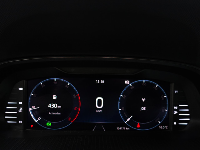 Skoda Octavia Combi 1.0 e-TSI Business Edition Plus Aut- Dynamic Select, Camera, Lane Assist, Sfeerverlichting, CarPlay, Android Auto, Stoelve