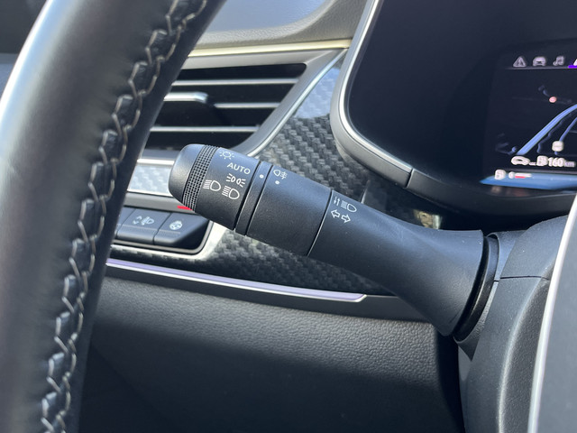 Renault Arkana 1.6 E-Tech hybrid 145 PK E-Tech engineered Stoelverw. + Stuurverw. Apple Carplay - Android Auto Keyless 18'''LMV