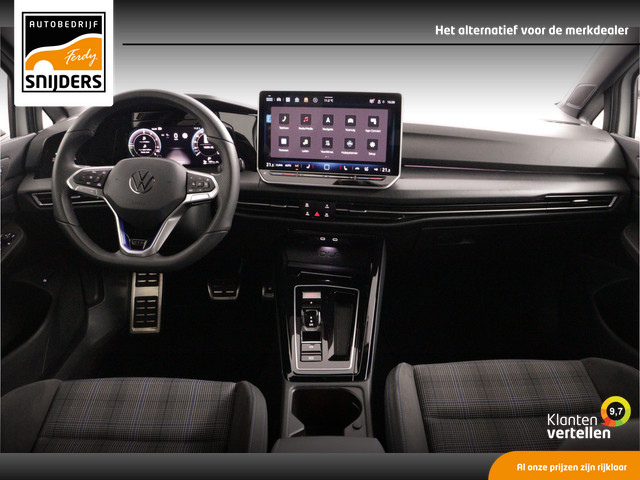 Volkswagen Golf 1.5 eHybrid GTE Black Style 272PK | HeadUp | IQ | Elec.Trekhaak | PDC + Cam | Winterpack - RIJKLAAR