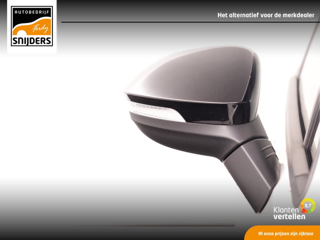 Volkswagen Golf 1.5 eHybrid GTE Black Style 272PK | HeadUp | IQ | Elec.Trekhaak | PDC + Cam | Winterpack - RIJKLAAR