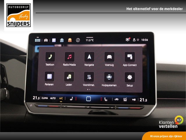 Volkswagen Golf 1.5 eHybrid GTE Black Style 272PK | HeadUp | IQ | Elec.Trekhaak | PDC + Cam | Winterpack - RIJKLAAR