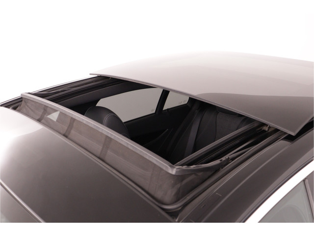 Mercedes-Benz E-Klasse 300 e AMG 4MATIC 320 PK Exclusive Line | Panorama | Burmester | 360 cam | Widescreen | Adapt.Cruise - RIJKLAAR