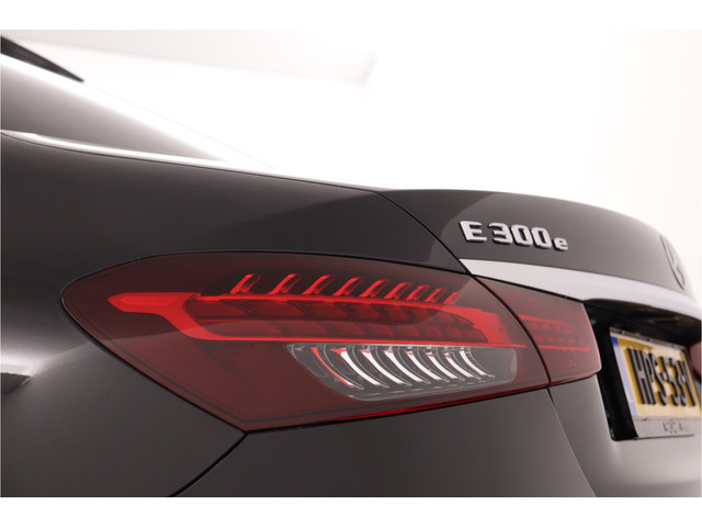 Mercedes-Benz E-Klasse 300 e AMG 4MATIC 320 PK Exclusive Line | Panorama | Burmester | 360 cam | Widescreen | Adapt.Cruise - RIJKLAAR