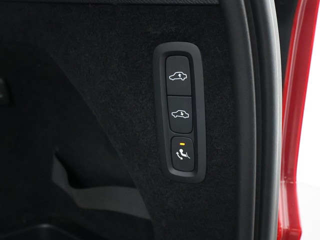 Volvo XC90 2.0 T8 TWIN ENGINE INSCRIPTION + LUCHTVERING | B&W | HEAD-UP | TREKHAAK | STOELVENTILATIE