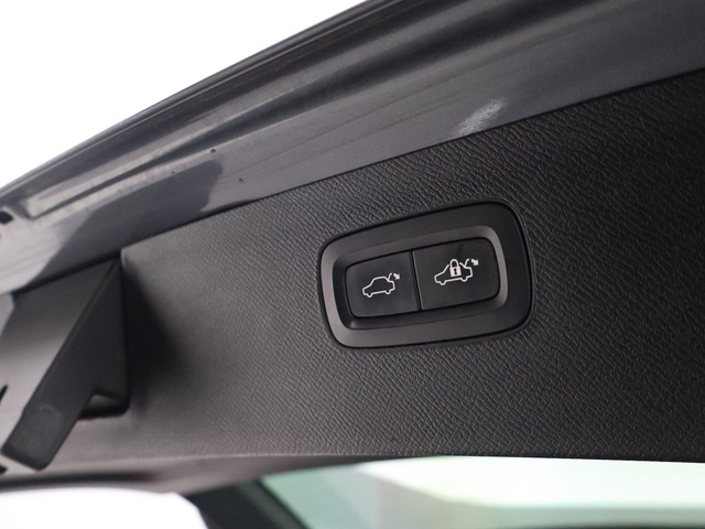 Volvo XC90 2.0 T8 TWIN ENGINE INSCRIPTION + LUCHTVERING | B&W | HEAD-UP | TREKHAAK | STOELVENTILATIE