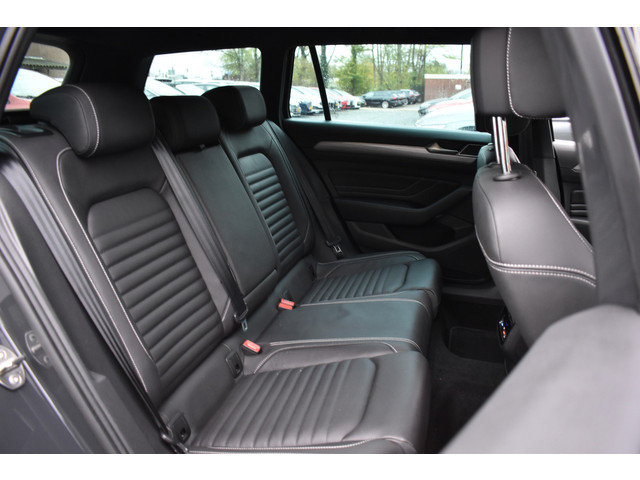 Volkswagen Passat Variant GTE 218PK DSG HYBRID GTE BUSINESS LEDER CAMERA IQ-LIGHT