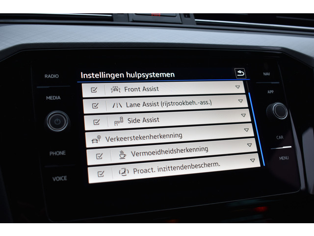 Volkswagen Passat Variant GTE 218PK DSG HYBRID GTE BUSINESS LEDER CAMERA IQ-LIGHT
