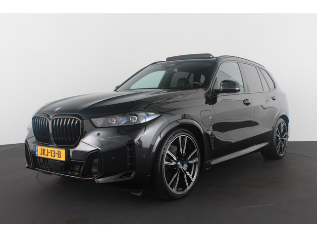BMW X5 xDrive50e 490pk > Innovatie-pakket Trekhaak Travel-pakket Shadow line
