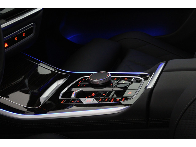 BMW X5 xDrive50e 490pk > Innovatie-pakket Trekhaak Travel-pakket Shadow line