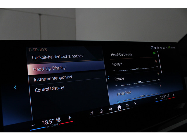 BMW X5 xDrive50e 490pk > Innovatie-pakket Trekhaak Travel-pakket Shadow line