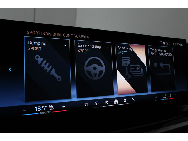 BMW X5 xDrive50e 490pk > Innovatie-pakket Trekhaak Travel-pakket Shadow line