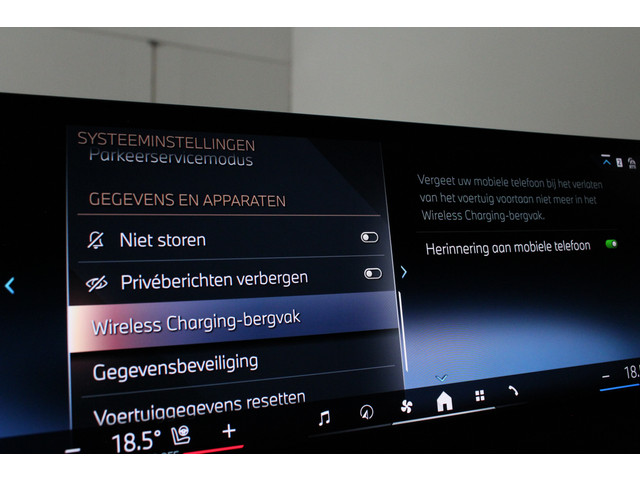 BMW X5 xDrive50e 490pk > Innovatie-pakket Trekhaak Travel-pakket Shadow line