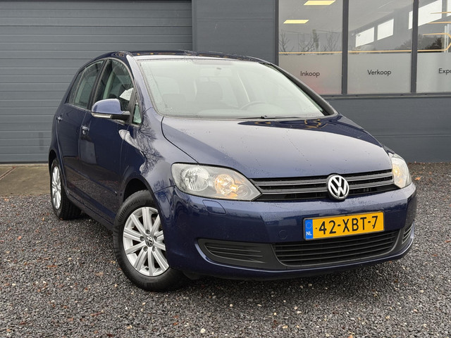 volkswagen-golf-plus-1.2-tsi-comfortline-bluemotion-1e-eigenaar-trekhaak-clima-cruise-6-bak-n.a.p-105pk-lm-velgen-apk-tot-05-2026