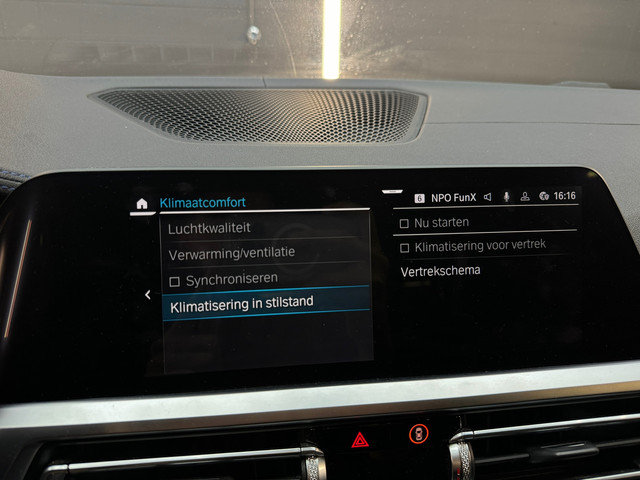 BMW 3 Serie 330e eDrive M Sport|H K|Sfeer|Leder|Carbon|VOL