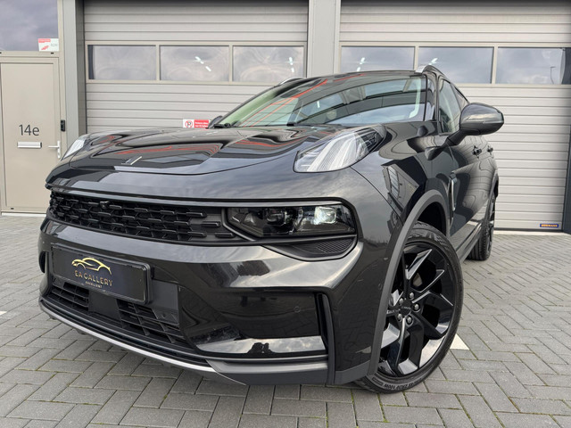 Lynk & Co 01 1.5 Bomvol Black Edition 261PK 360°Camera