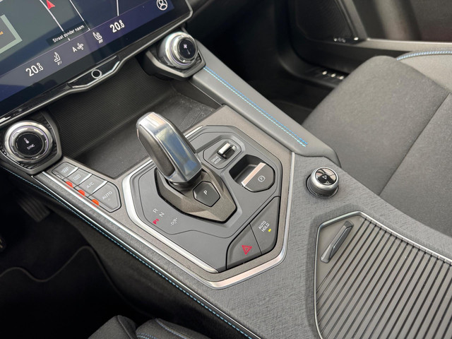 Lynk & Co 01 1.5 Bomvol Black Edition 261PK 360°Camera