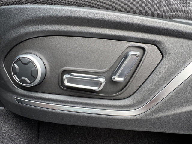 Lynk & Co 01 1.5 Bomvol Black Edition 261PK 360°Camera