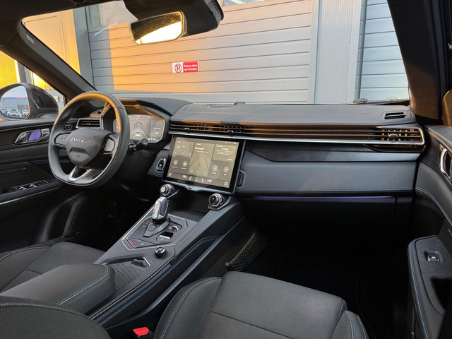 Lynk & Co 01 1.5 Bomvol Black Edition 261PK 360°Camera