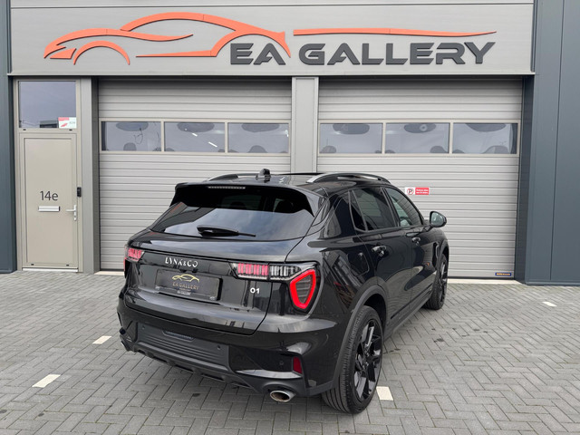 Lynk & Co 01 1.5 Bomvol Black Edition 261PK 360°Camera