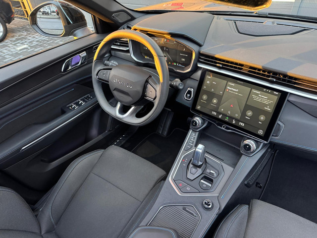 Lynk & Co 01 1.5 Bomvol Black Edition 261PK 360°Camera