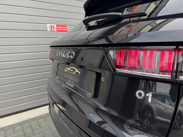 Lynk & Co 01 1.5 Bomvol Black Edition 261PK 360°Camera