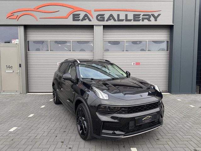 Lynk & Co 01 1.5 Bomvol Black Edition 261PK 360°Camera