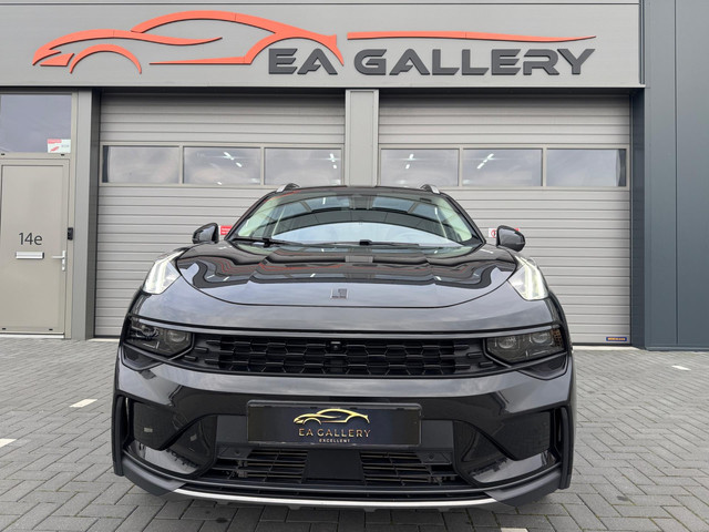 Lynk & Co 01 1.5 Bomvol Black Edition 261PK 360°Camera