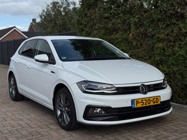 volkswagen-polo-1.0-tsi-r-line-carplay-camera