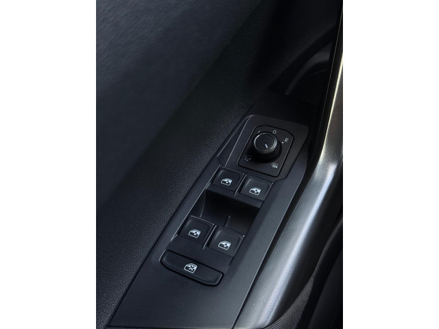 Volkswagen Polo 1.0 TSI R-line CarPlay Camera