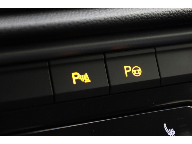 Volkswagen T-Roc 1.0TSI 116PK Life · Apple Android · Parkeersensoren · LED · Garantie tot januari 2027