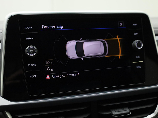 Volkswagen T-Roc 1.5TSI 150PK Style DSG · Navigatie · Trekhaak · Apple Android carplay · Clima · Stoelverwarming & massage · Garantie tot decembe